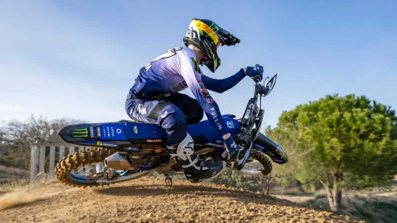 Karlis Reisulis története élete és karrierje. MX2, MXGP