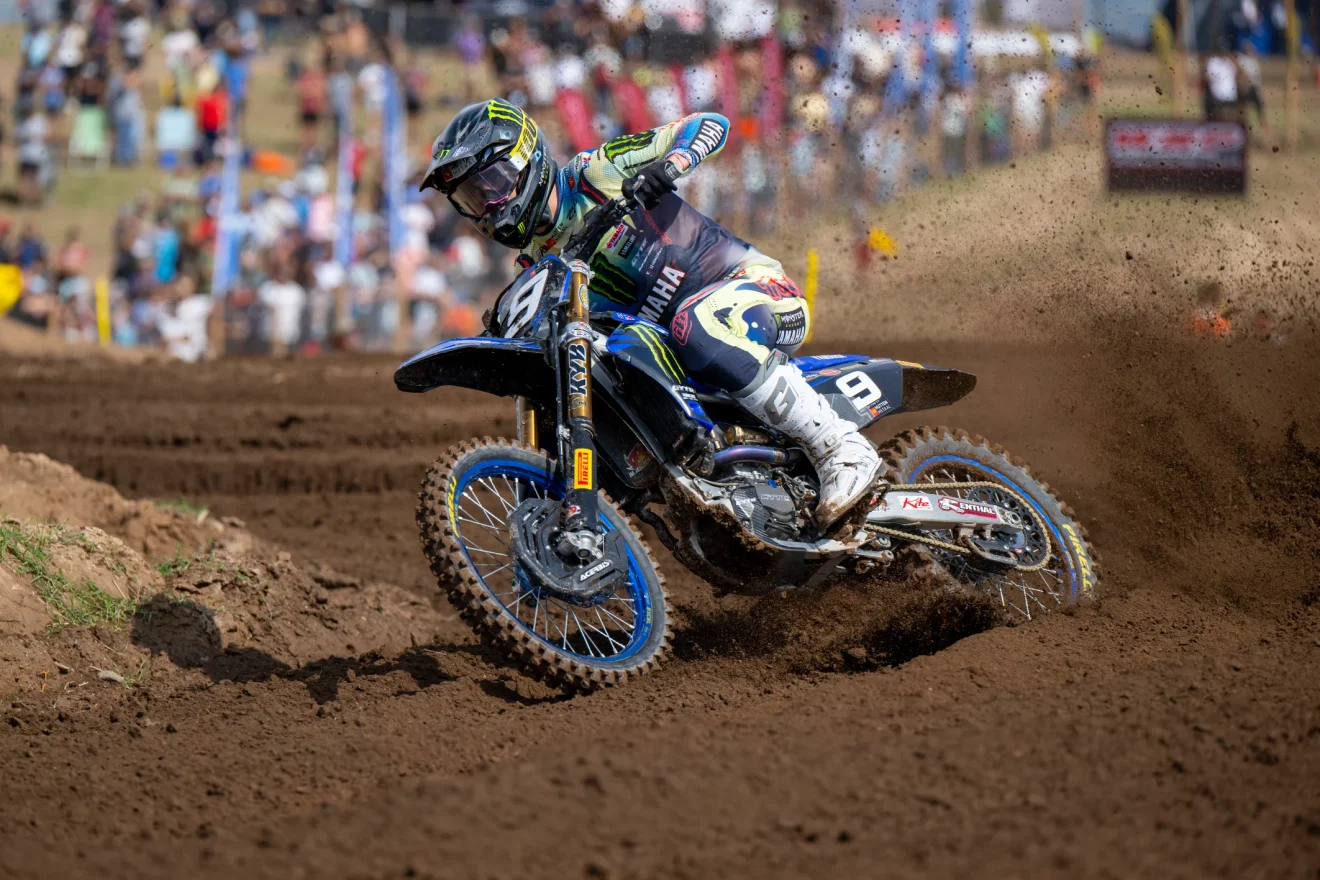 MX2 világbajnokság. Monster Energy Yamaha Factory. Karlis Reisulis. Thibault Benistant. Rick Elzinga