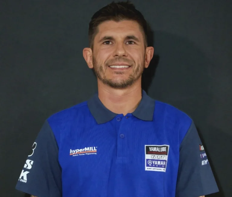 Yamaha mentőakció a WorldSBK-ban! Jason O’Halloran Jason O’Halloran a Yamaha csapatának új reménysége. Tudd meg, hogyan teljesít az első versenyén a WorldSBK-ban.