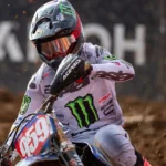 A MXGP & MX2 számára különleges versenyt jelent Saint Jean d'Angély. Ismerd meg a versenyzők történeteit és motivációikat. Calvin Vlaanderen. Maxime Renaux. Saint Jean d'Angély MXGP & MX2.