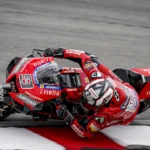 Danilo Petrucci WSBK 2026 Danilo Petrucci 2026-tól a BMW gyári WSBK csapatában folytatja karrierjét. Toprak Razgatlioglu helyére érkezik, hogy a BMW M 1000 RR-rel a bajnoki címért harcoljon.