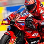 Marc Márquez a Ducati Lenovo Team versenymotorján a MotoGP 2025 Magyar Nagydíjon a Balaton Park Circuit pályán