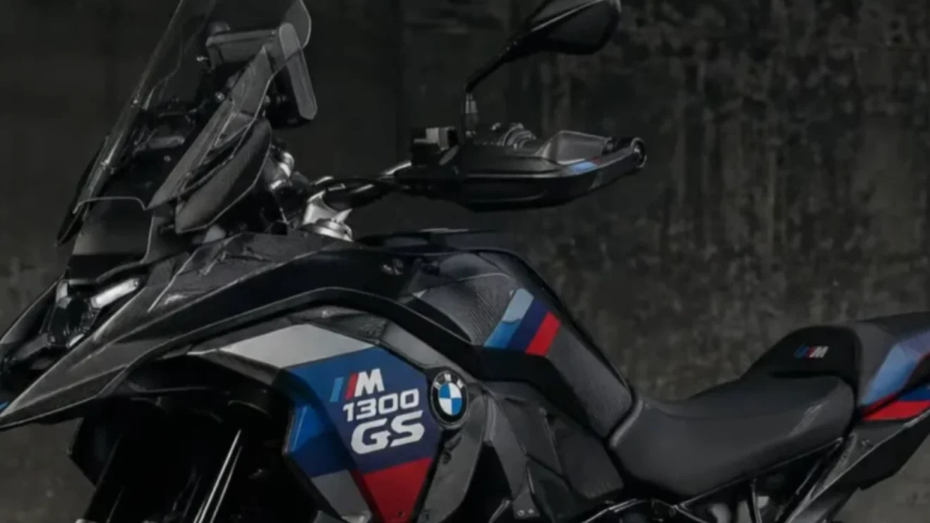 BMW M1300GS prototípus.