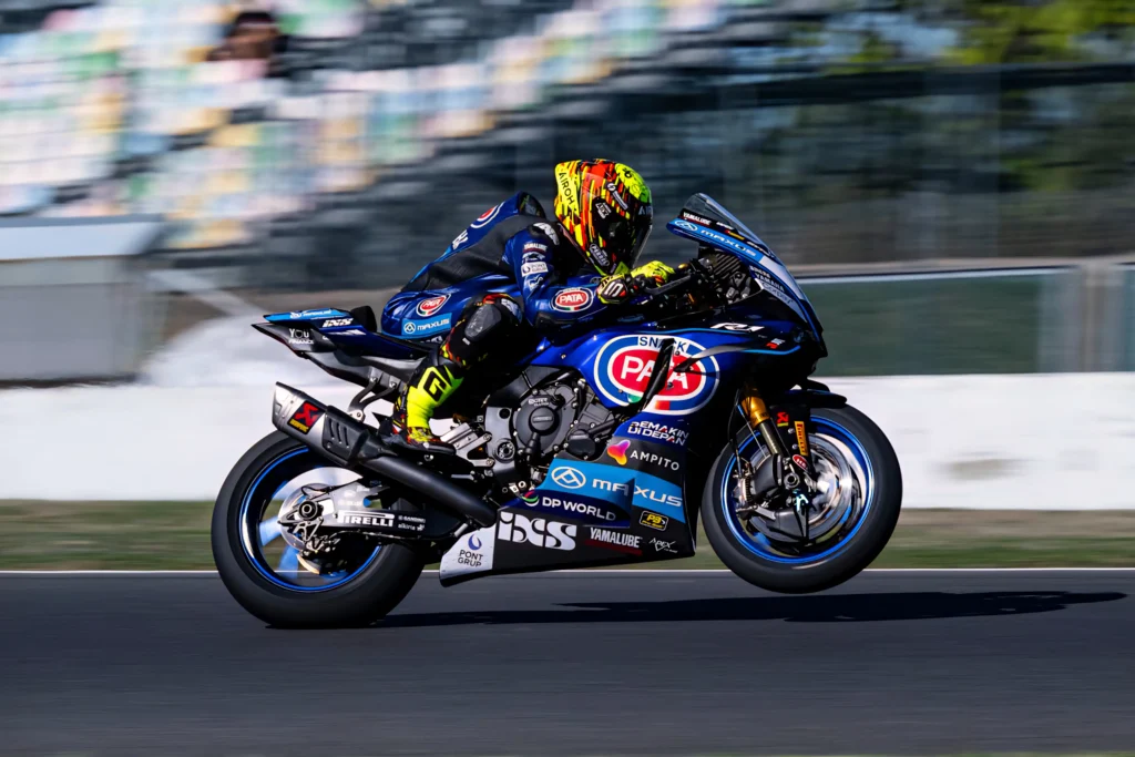 Andrea Locatelli a Pata Maxus Yamaha WorldSBK motorján Magny-Cours-ban