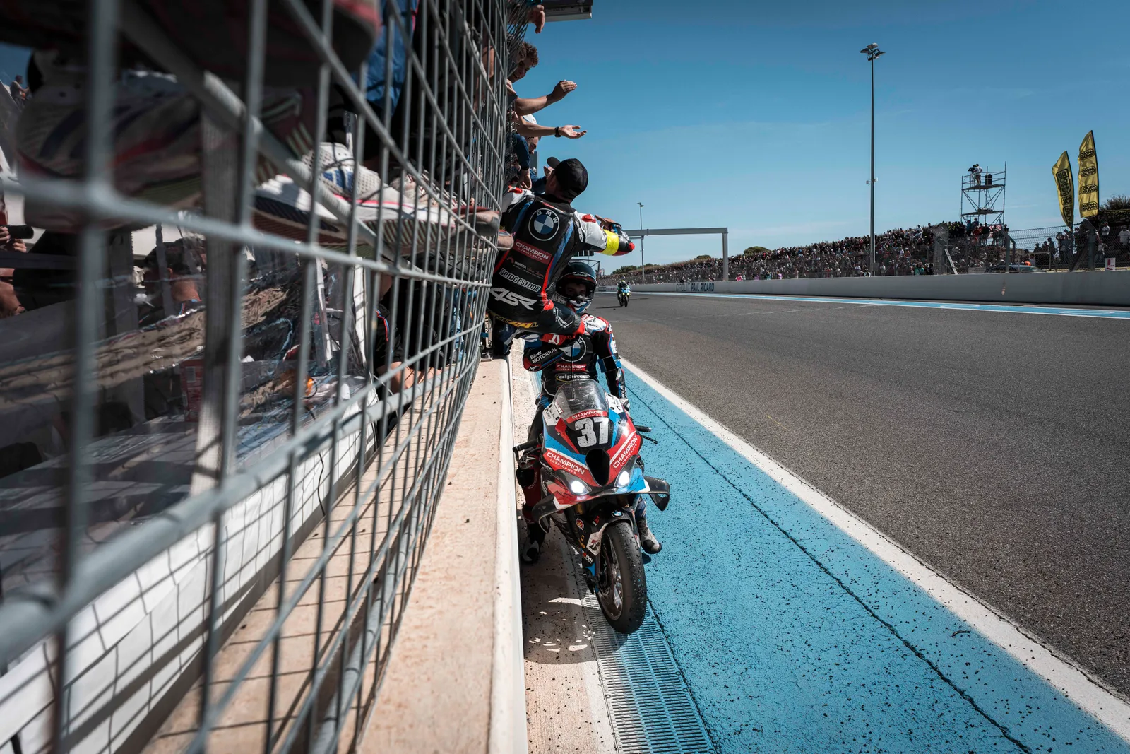 A 37-es BMW M 1000 RR a 2026-os Bol d’Or befutója után