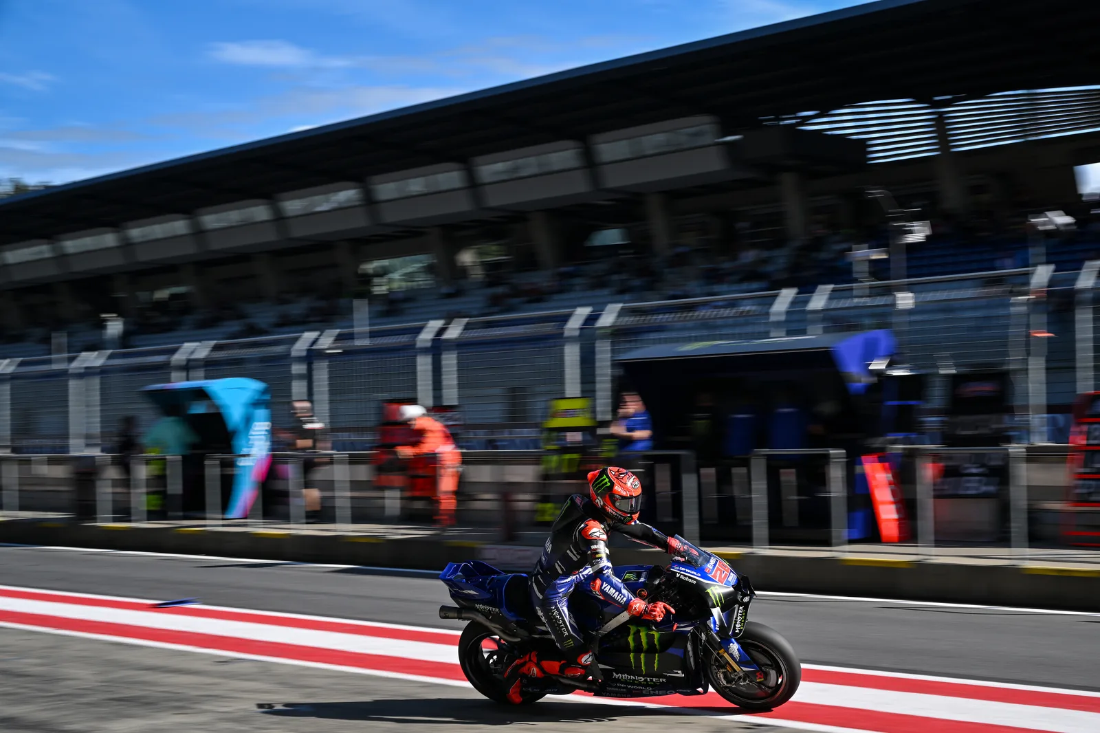 Fabio Quartararo a Monster Energy Yamaha MotoGP motorjával a 2026-os Osztrák Nagydíjon Spielbergben