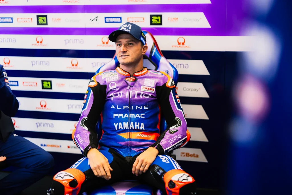 A Prima Pramac Yamaha MotoGP egyik versenyzője a 2026-os Osztrák Nagydíj pénteki edzésén