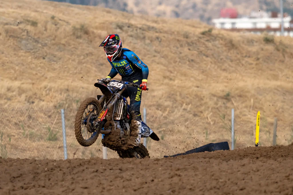 Sleny Goyer a 350-es Yamaha YZ125-tel az EMX125 törökországi szezonzáróján