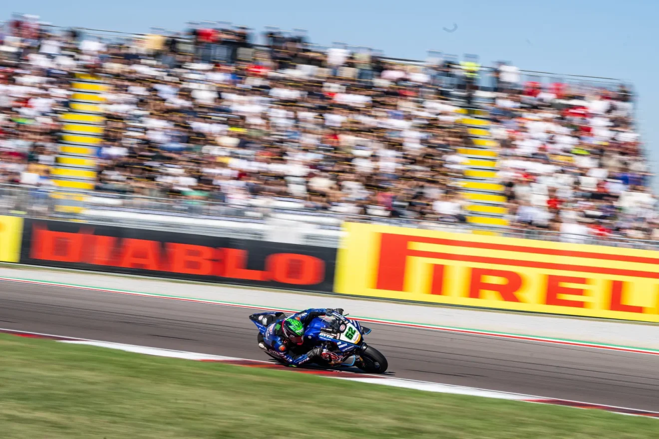 Stefano Manzi a GYTR GRT Yamaha R1 motorjával a cremonai WorldSBK-fordulón