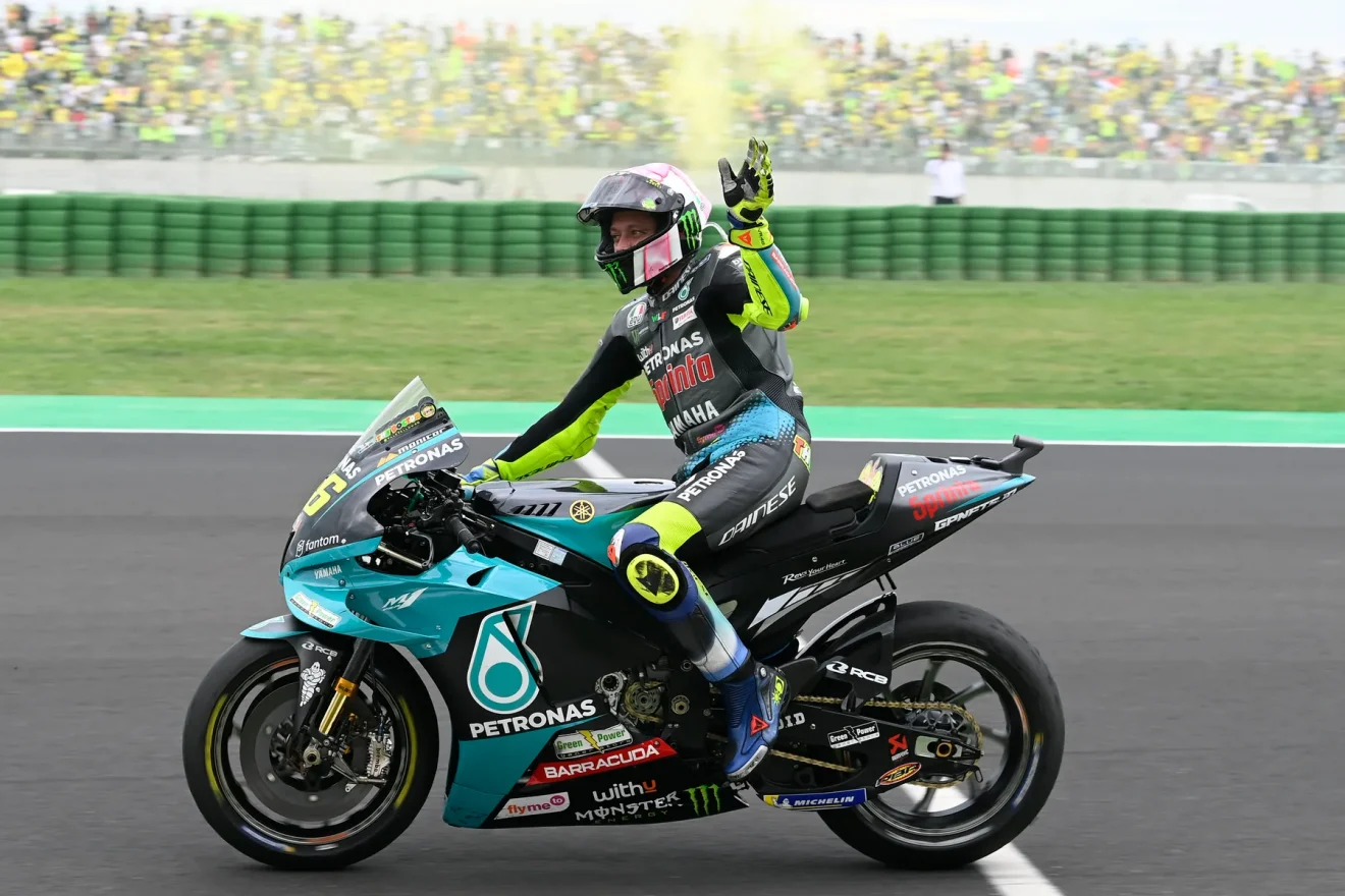 Valentino Rossi a misanói MotoGP-paddockban