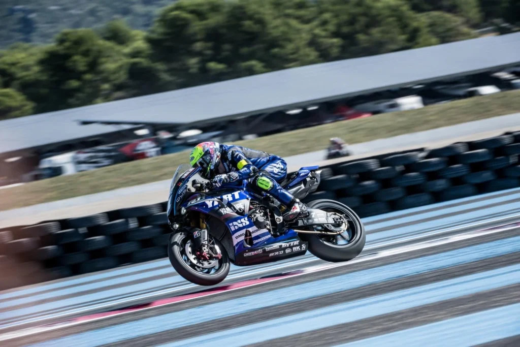 A YART Yamaha #1 versenymotor a Circuit Paul Ricardon a 2026-os Bol d’Or időmérőjén