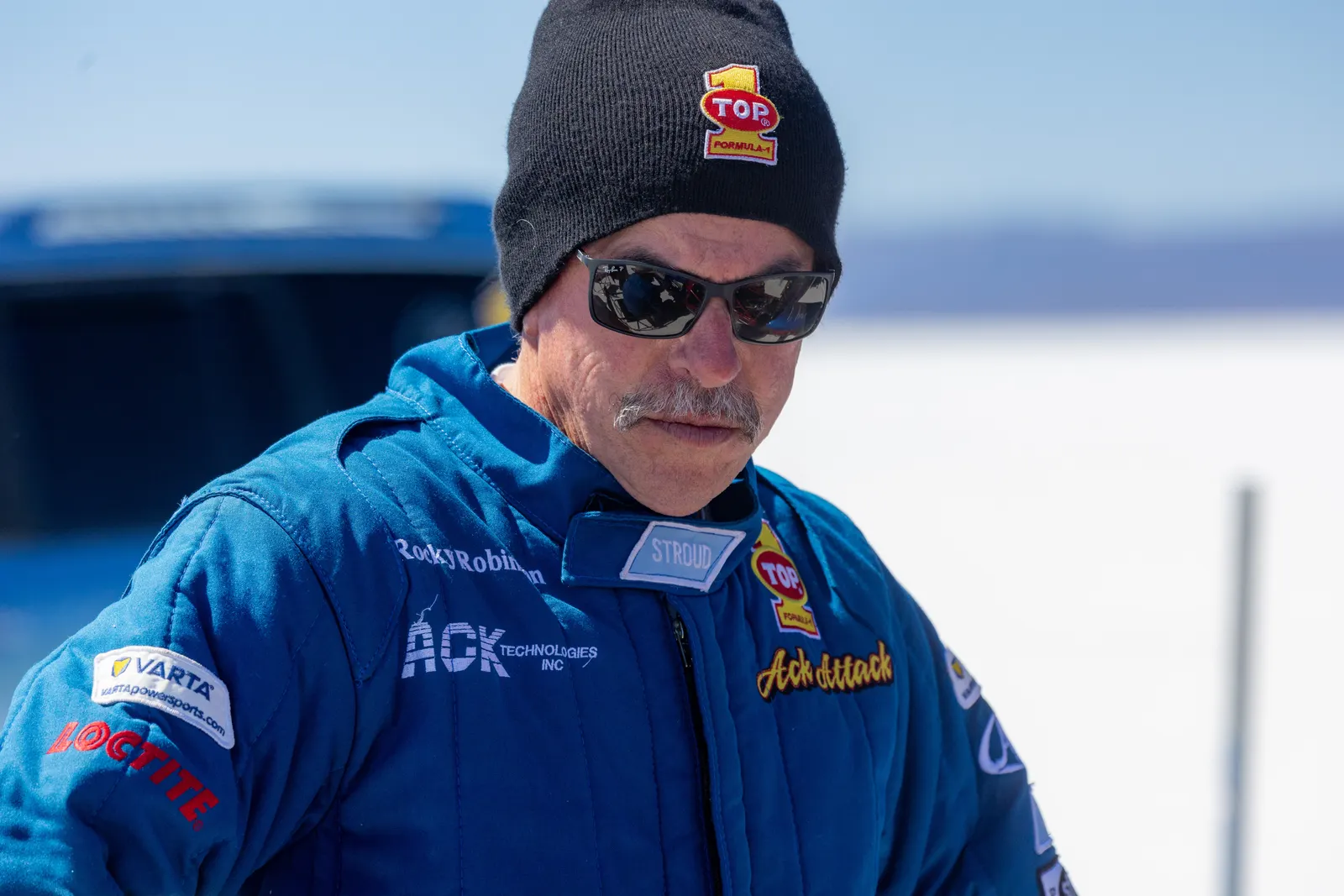 Rocky Robinson és az Ack Attack streamliner a FIM bolíviai sebességrekord-kísérletének sajtóanyagában